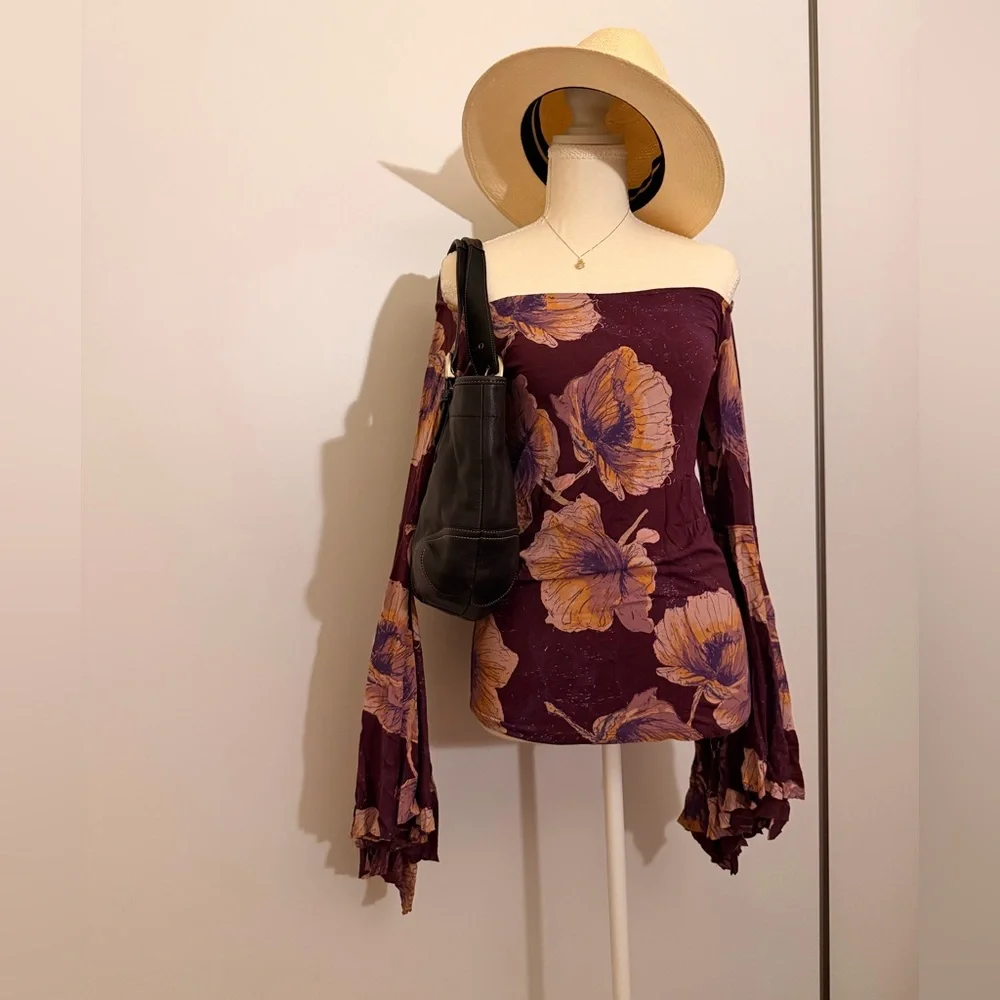 We The Free Floral Top with Straw Hat
